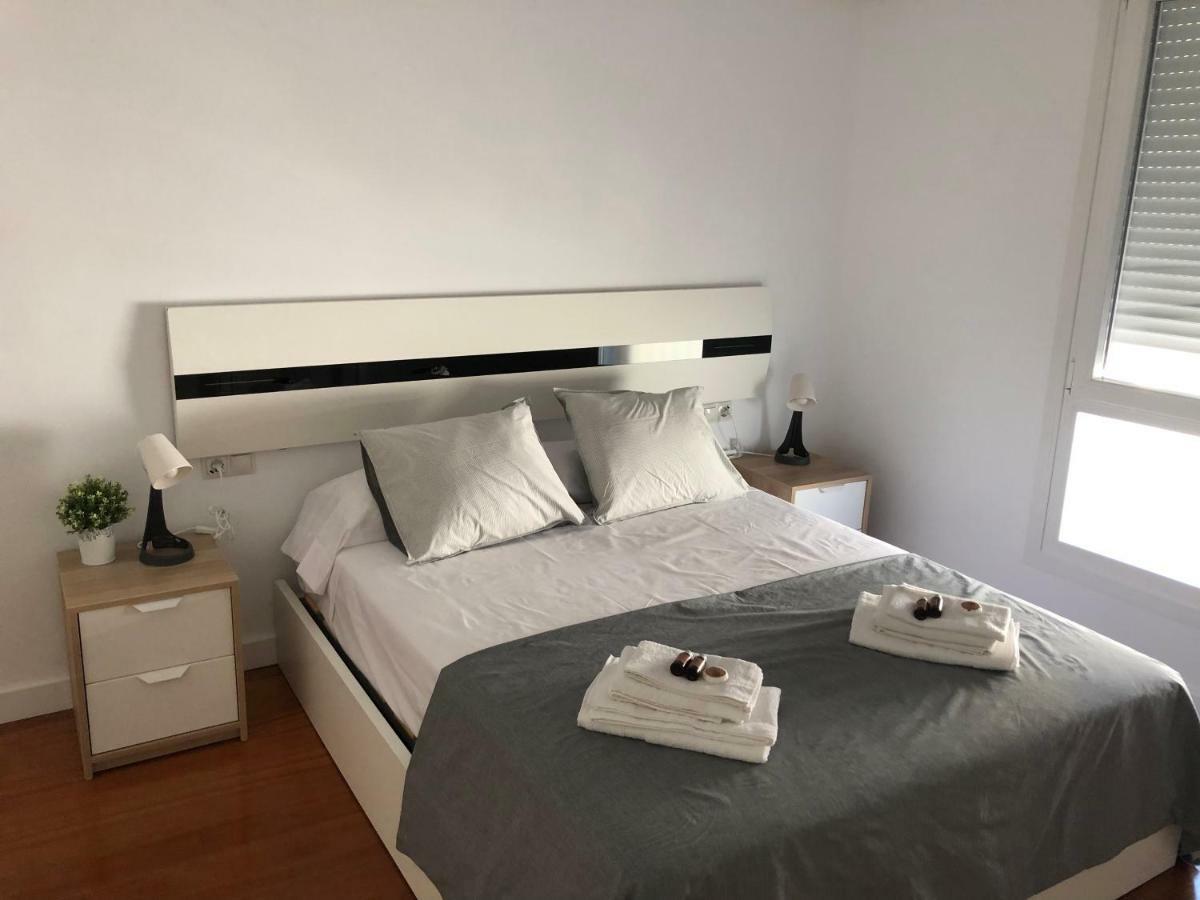 Apartamento Malagueta 1 Linea Playa Centro Málaga Dış mekan fotoğraf