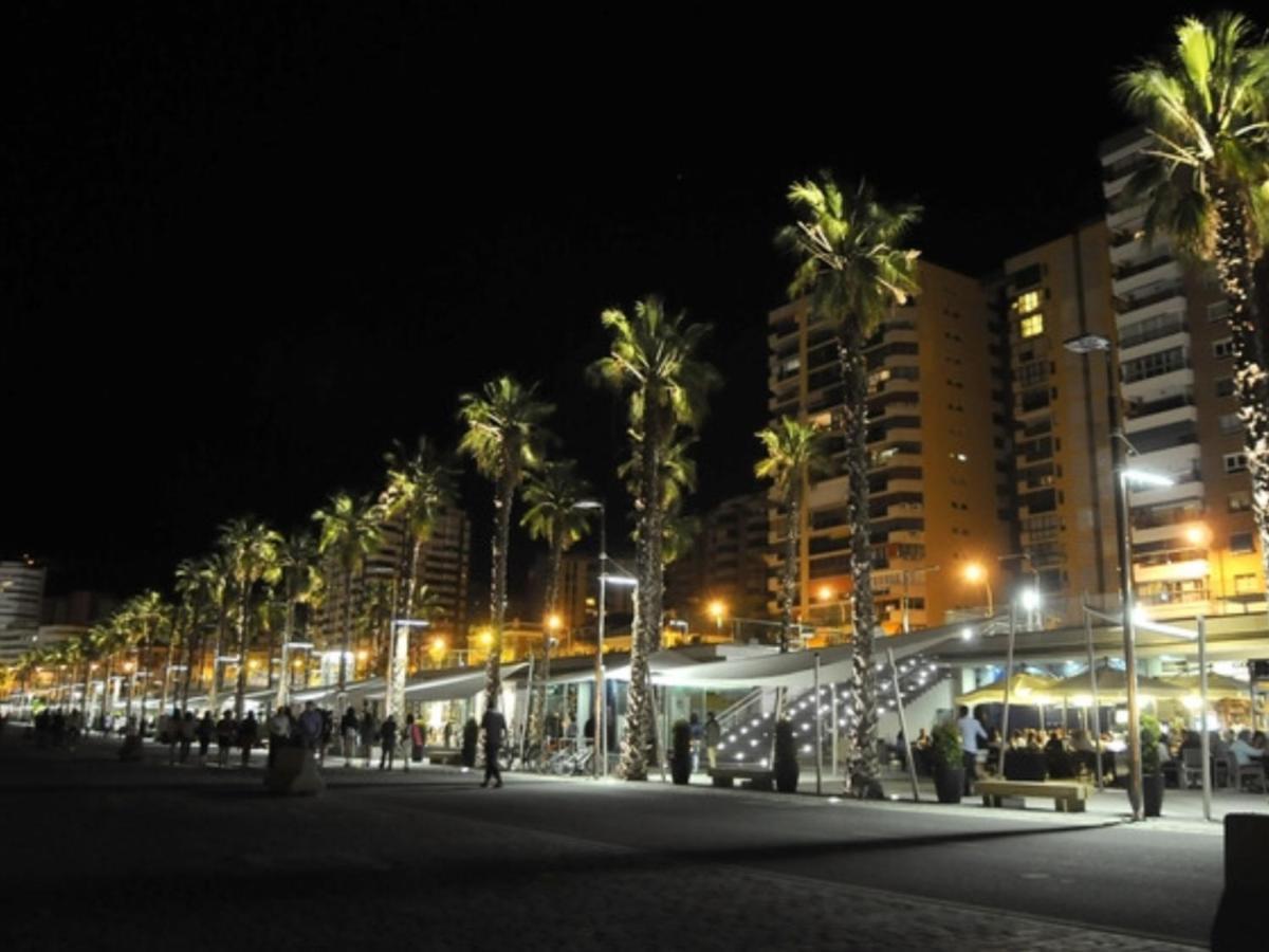 Apartamento Malagueta 1 Linea Playa Centro Málaga Dış mekan fotoğraf